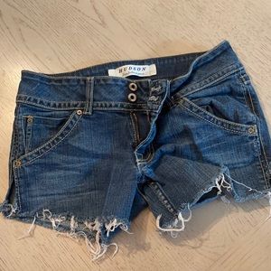 Hudson denim shorts 28 waist